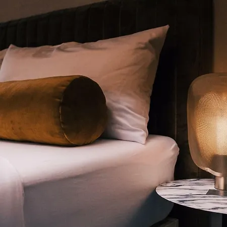 Hotel Krumbach ホテル 3*